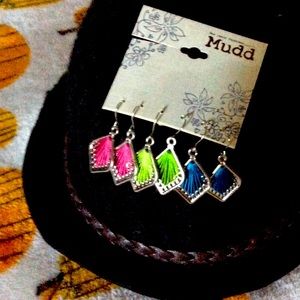 Set of 3 earrings by Mudd!